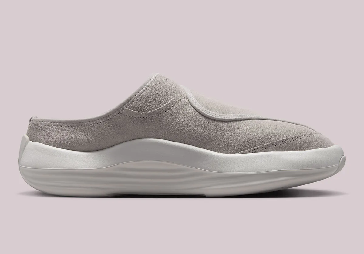 Jordan Brand Made A Perfect House Shoe For Sneakerheads With The Future Mule Image 4