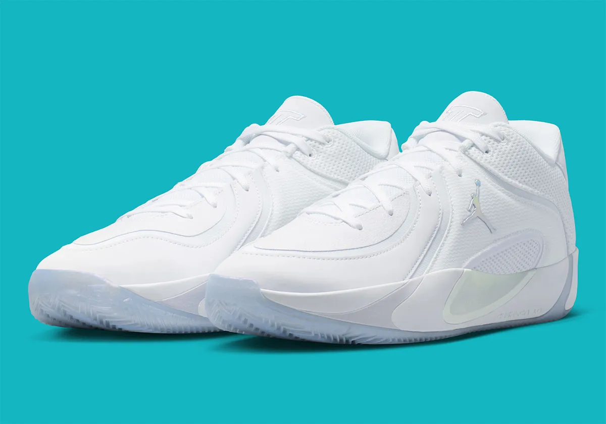 The Jordan Tatum 4 Shines In “Pure Platinum” Image 1