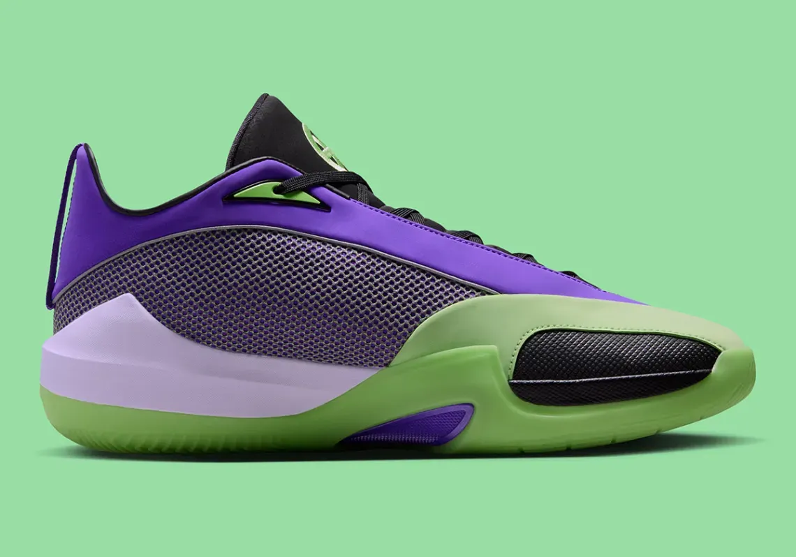 Official Images Of The Jordan Triangle “Quai 54” Image 4