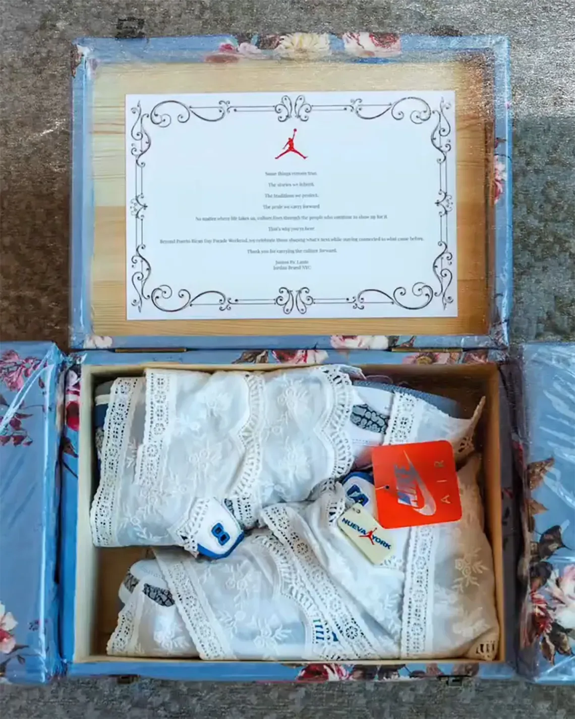 Jordan Brand Made An Air Jordan 3 “True Blue” Package Inspired By A Living Room Couch Image 4